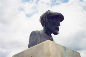 Buste d' Auguste Renoir par Richerd Guino